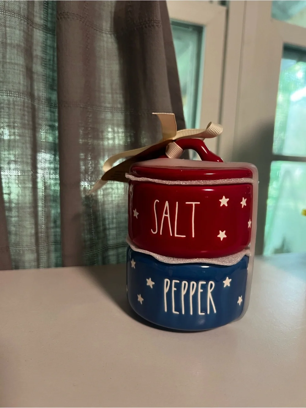 Rae Dunn Red and Blue Star Salt & Pepper Set